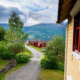 Nesset Fjordcamping, hotel a Olden