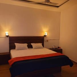 Dream Lodging, hotel di Silchar