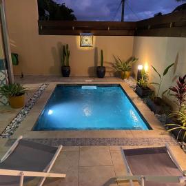 Le Riad Private Pool Piscine privée, hotel in Saint-Pierre
