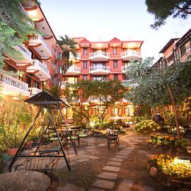 Hotel Nirvana Garden, hotel v destinácii Káthmandu