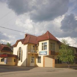 Zirka Karpat, hotel Kőrösmezőn