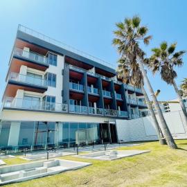 Alba HOTEL & Glamping, hotel en Nishinoura