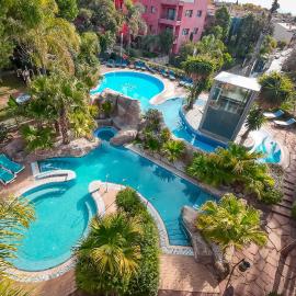 Hotel Blancafort Spa Termal, hotel La Garrigában