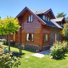 cabañas el águila, hotel em San Carlos de Bariloche