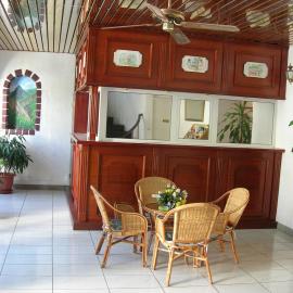 Hôtel Le Nathania, hotel v destinácii Saint-Pierre