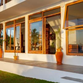 Canto das Amêijoas, hotel Inhambanéban
