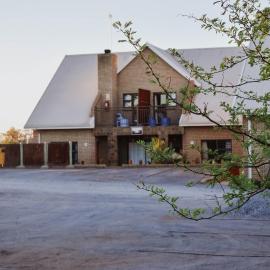 Eldorado Lodge CC, хотел в Куруман