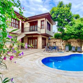 Attalos Villa, hotel di Antalya