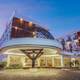 Swiss-Belcourt Lombok, hotel v destinaci Praya