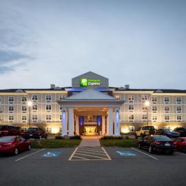 Holiday Inn Express Stellarton-New Glasgow by IHG, hotel u gradu Stellarton