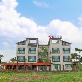 Starlight drops Pension, hotel sa Jeju
