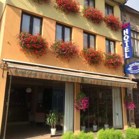 Heartland City B&B, хотел в Тузла