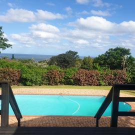 Grace Avenue Bungalow, hotel u gradu 'Port Edward'