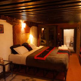 Hira Guest House, hotel v destinácii Patan