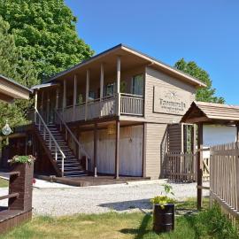 Trommeļa brīvdienu mājiņas-kempings, hotel Melnsilsben