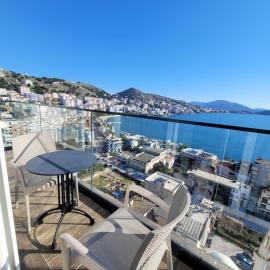 Toer Hotel & SPA, hotel u Sarandëu
