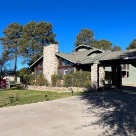 Majestic Mountain Inn, hotel in Payson