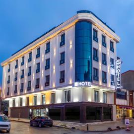 Dem Premium Hotel - Round Trip Airport Service - Istanbul International Airport, hotel em Arnavutköy