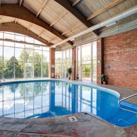 Howard Johnson by Wyndham Branson Theatre District, hotel u gradu 'Branson'