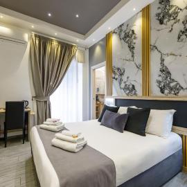 Hotel Bella Napoli: Napoli'de bir otel