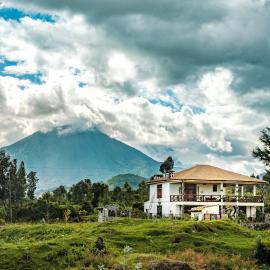 Kinigi Cottage, hotell i Kinigi