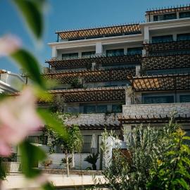 Viesnīca Lures Hotel pilsētā Kalkana