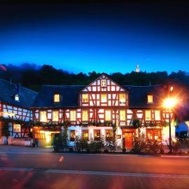Landgasthof Zum Weissen Schwanen, hotel en Braubach