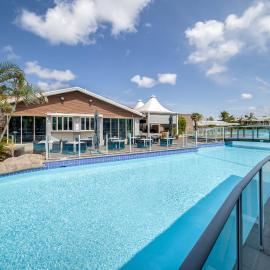 Oaks Port Stephens Pacific Blue Resort, hotel v destinaci Salamander Bay