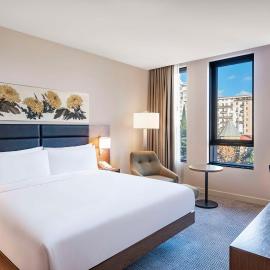 Hilton Garden Inn Tbilisi Chavchavadze, hotell i Tbilisi