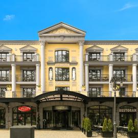 A Hoteli - Hotel Park, hotel di Vrnjačka Banja
