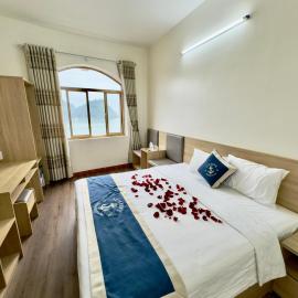 Cat Ba Plaza Hotel, Hotel in Cát Bà
