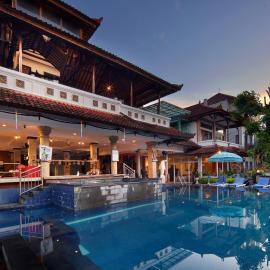 Legian Village Hotel - CHSE Certified, ξενοδοχείο σε Legian