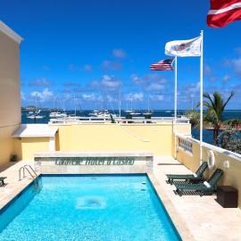 Caravelle Hotel St Croix, khách sạn ở Christiansted