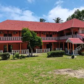 Matahari Long Beach, hotel i Perhentian-øerne