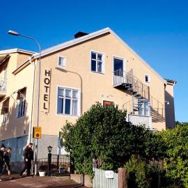 Adels Hotel โรงแรมในออสการ์ชัมน์