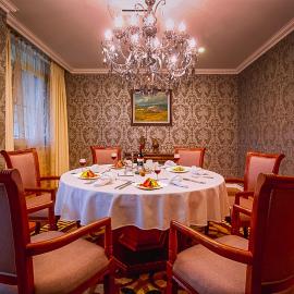 Buudai hotel, hotel in Darkhan
