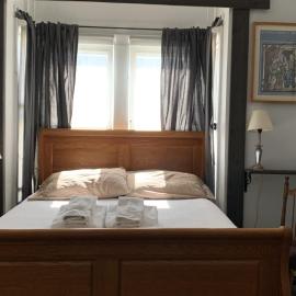 Private Rooms, Shared Bath in a Private Home Minutes From Logan Airport, hotel a Boston