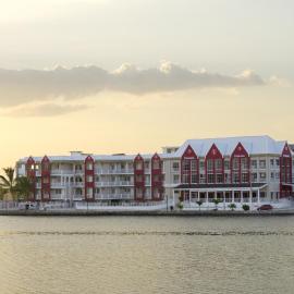 Ramada by Wyndham Tikal Isla de Flores, hotell i Flores