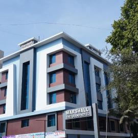 Marshall The Grand Hotel – hotel w mieście Ahmadabad