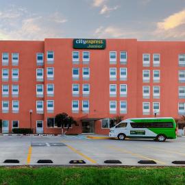 City Express Junior by Marriott Tuxtla Gutierrez Poliforum, ξενοδοχείο σε Τούξτλα Γκουτιέρρες