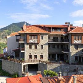 AROMA DRYOS SPA & ECO Hotel，邁措翁的飯店