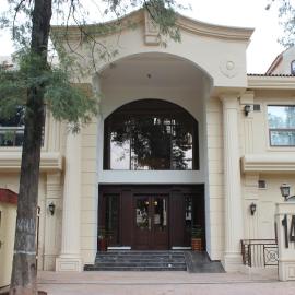 S Chalet Islamabad, hotel u gradu Islamabad