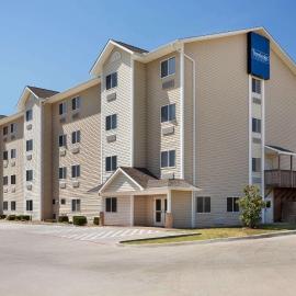 Travelodge by Wyndham McAlester, hótel í McAlester