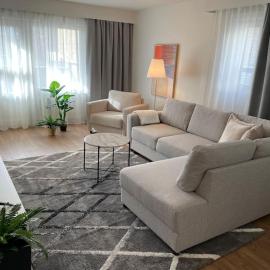 Nice and spacious condo，赫爾辛基的飯店