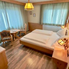 Hotel Alpenrose – hotel w mieście Zöblen