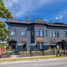Priedes māja, hotel u gradu Ainaži