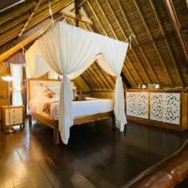 Balangan Sea View Bungalow, hotel i Jimbaran