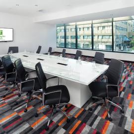 Holiday Inn Hotel & Suites - Montreal Centre-ville Ouest by IHG, hotel di Montreal