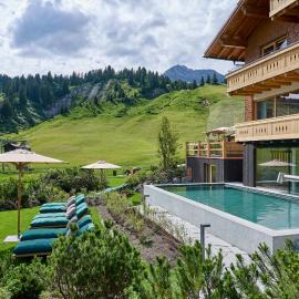 Hotel Mohnenfluh: Lech am Arlberg'de bir otel