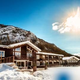 Viesnīca Eriksgårdens Fjällhotell pilsētā Funesdolene